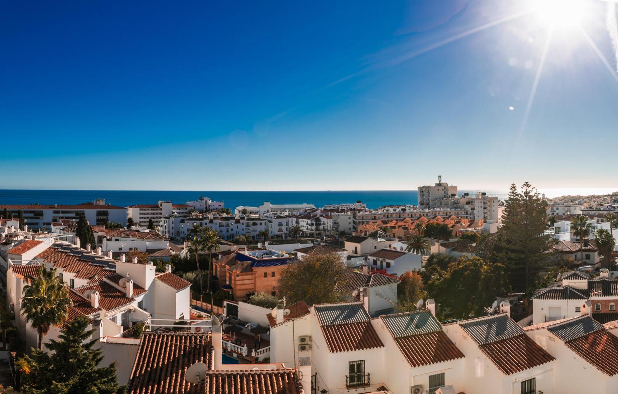 Alexandrite Sea View Apartment Nerja